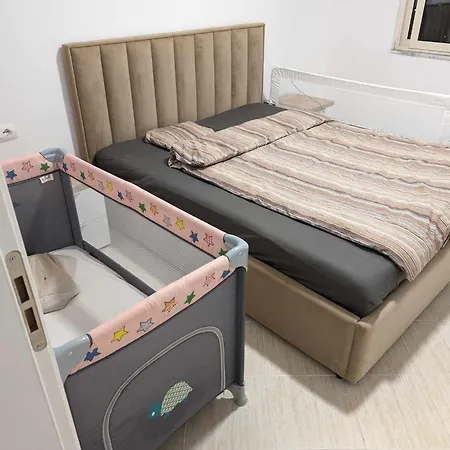 Slunecny U Idealni Pro Rodiny Apartment
