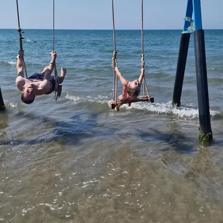 Slunečný U Moře Ideální Pro Rodiny *
